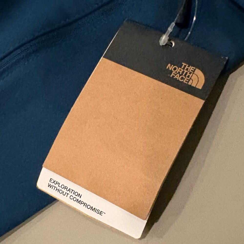 NEW North Face Crest Full-Zip Fleece Lightweight Cozy Outdoors Zippered Pockets - Picture 9 of 10